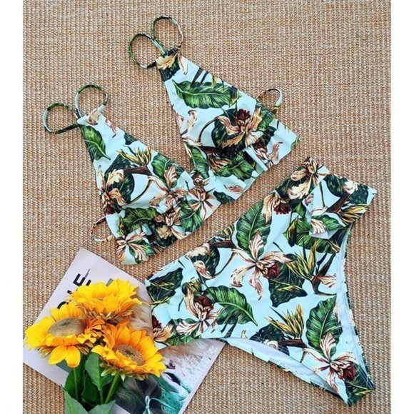 Women's Polyester Printed 2PCS High Waist Ruffle V Neck Swimsuit - Medium‎ - Picture 5 of 6